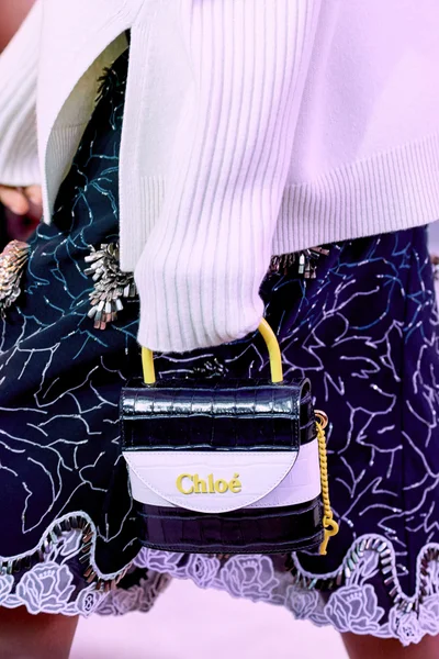 Look 162